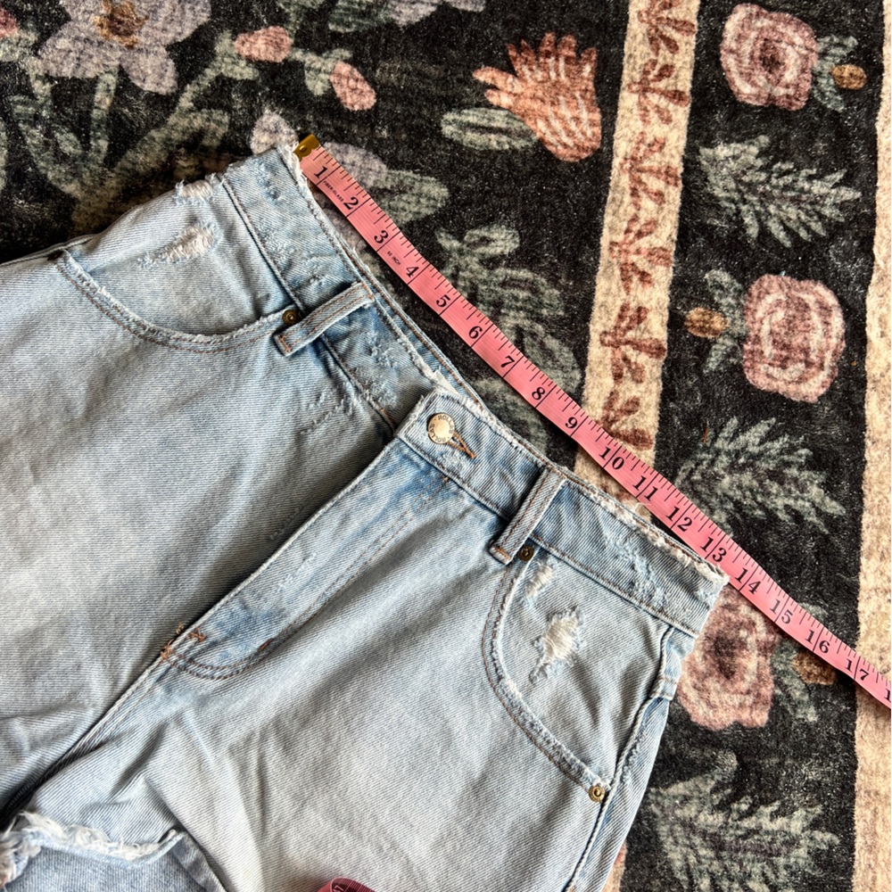 Rolla’s High Rise Denim Shorts - Picture 6 of 6